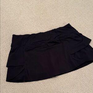 Athleta Black Momentum Skort